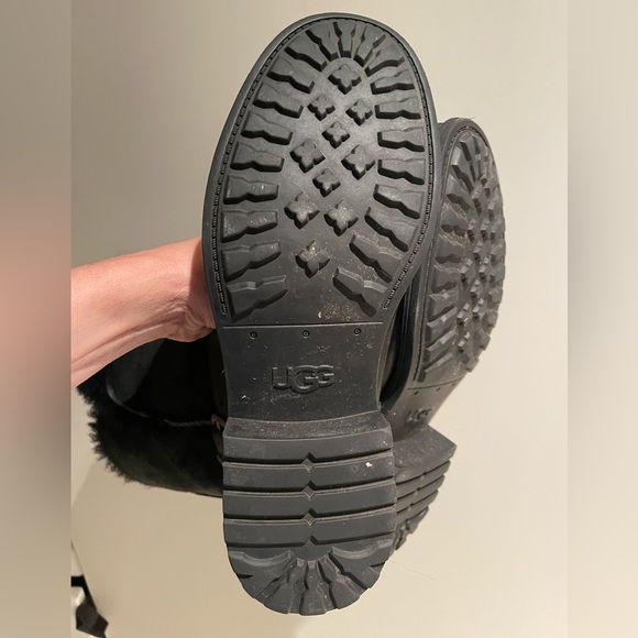 Ugg Pernille boot EUC hard to find black:Make offer! - Picture 10 of 12